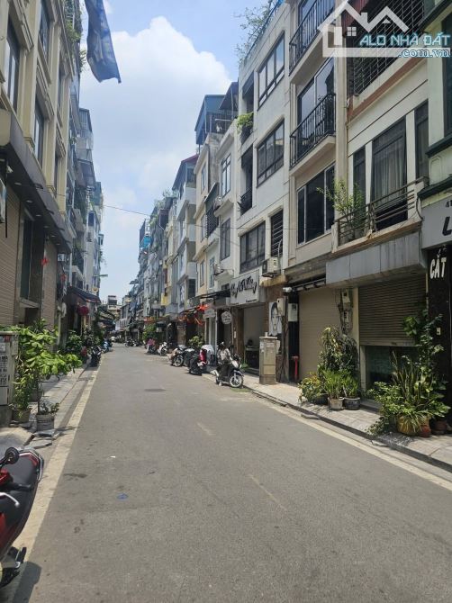 Bán nhà phân lô, ô tô tránh Hoàng Ngân 90m 6 tầng MT 5m chào 26.5 tỷ