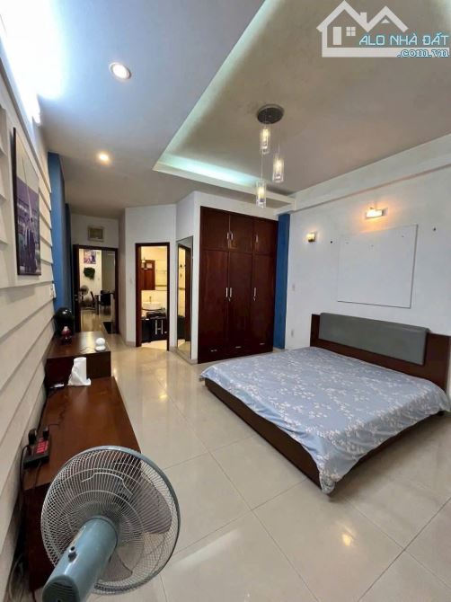 BÁN NHÀ MẶT TIỀN HOA LAN, PHÚ NHUẬN – GIÁ CỰC TỐT