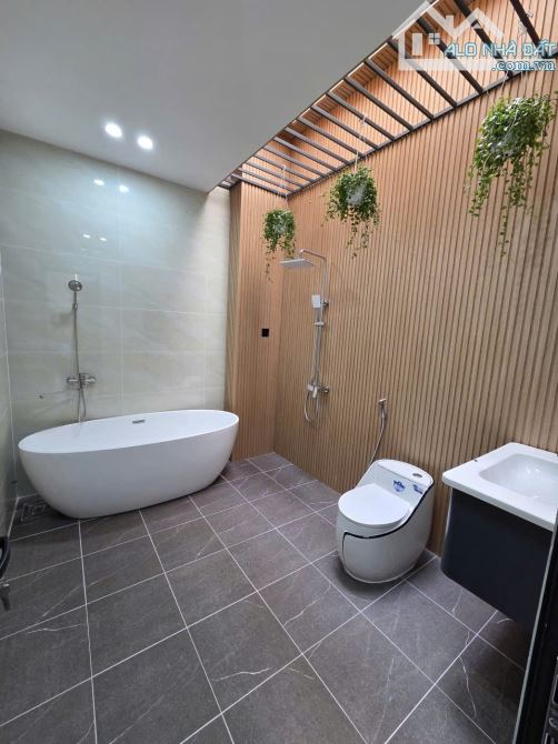 100m2 (5x20)_6Ty800 còn bớt🔥NHÀ MỚI HOÀN CÔNG_ĐẦY ĐỦ NỘI THẤT_KDC GẦN CHỢ ĐÔNG ĐÔ