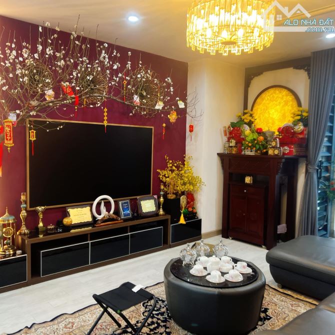 Anh trai em cần chuyển nhượng lại căn hộ 3PN 90m2 chung cư An Bình city giá chỉ 8 tỷ ạ