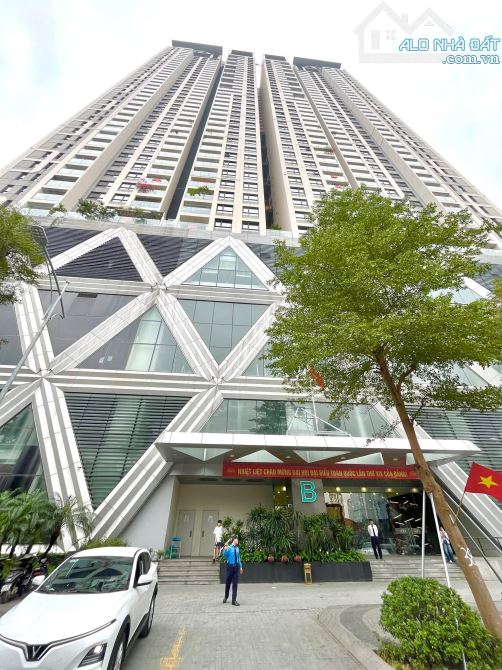 Bán gấp căn hộ cao cấp tầng trung Toà B The Zei Lê Đức Thọ, view Hồ sổ 89m2 x Giá 10.6 tỷ