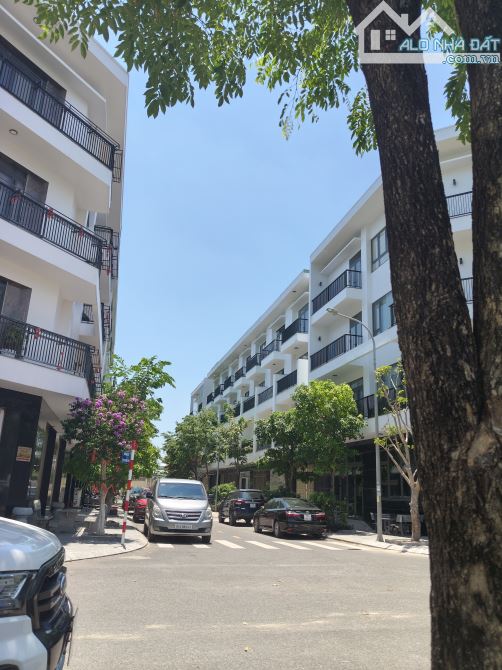 ♥️ 🔥 Cần Chuyển Nhượng Lại 2 Căn nhà liền kề khu An Phước trung tâm phường Quy Nhơn Nam á