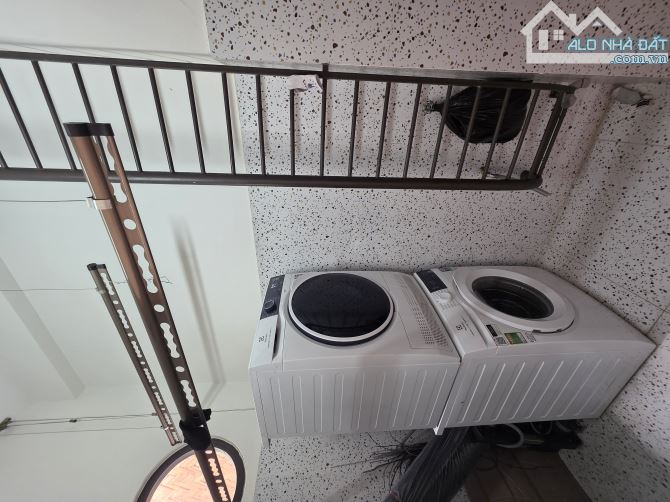 BÁN NHÀ 3 TẦNG 3PN 4WC MT AN HẢI