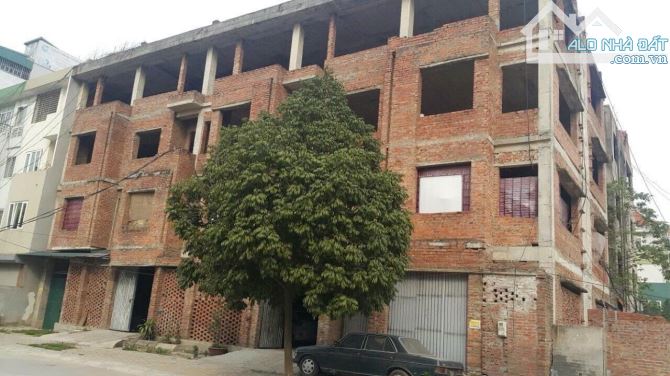 Bán căn liền kề 412m² KĐT Văn Khê, Hà Đông - Mt 25m - Sổ đỏ chính chủ - Giá 115 tỷ