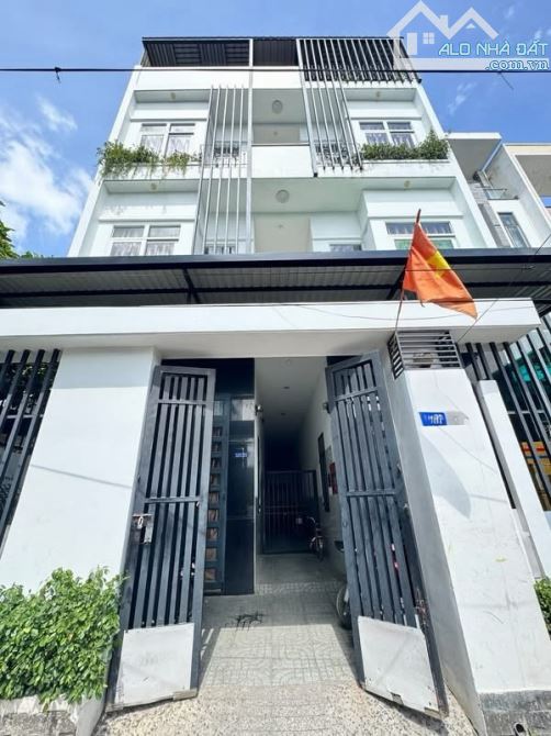 CHDV THỐNG NHẤT 28 PHÒNG - 195m2 ( 9x22m ) 5 TẦNG HẺM Ô TÔ - DÒNG TIỀN 1.2TỶ/NĂM