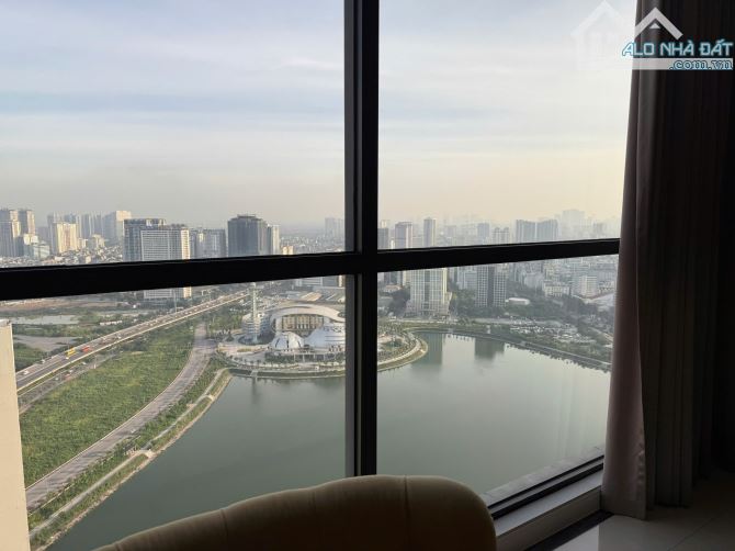Продаётся дом, 5 спален, 350 м², Nam Từ Liêm