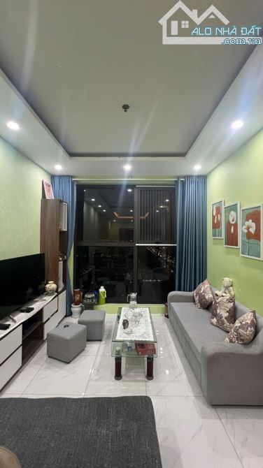Bán gấp, CH N05 Ecohome3, 70m2 chỉ 5.x tỷ, tầng cao, view sông Hồng, full nội thất, hiếm