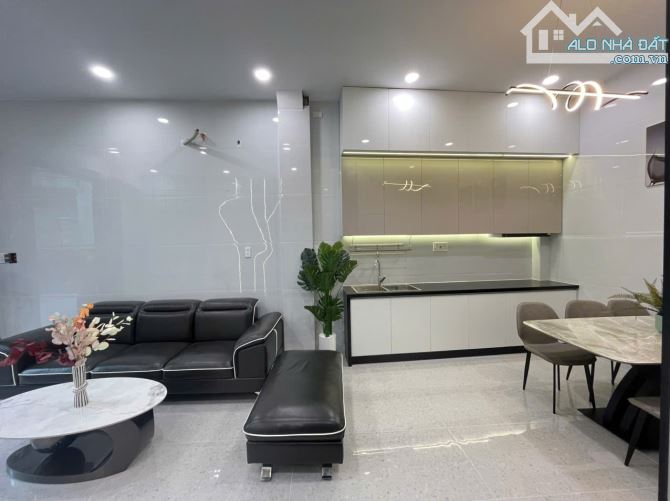 ÂU CƠ – P.9 – TÂN BÌNH | HXH 6M – XE NGỦ NHÀ- NHÀ MỚI 4 TẦNG – NỞ HẬU ĐẸP – 8,28 TỶ