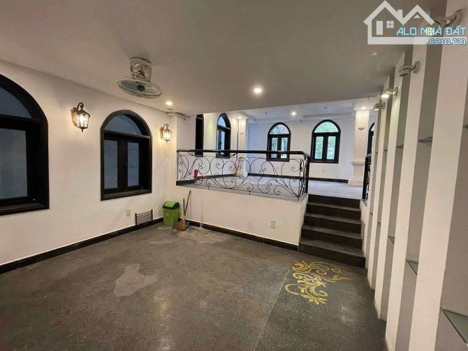 🔥 NHÀ 4 TẦNG ĐỐI DIỆN CÔNG VIÊN – LÔ GÓC 3 MẶT THOÁNG HIẾM CÓ TẠI HẢI CHÂU 🔥