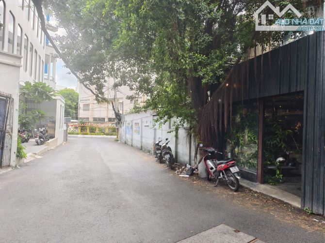 BÁN CĂN CC TẦNG TRỆT 106M² NGUYỄN ĐÌNH CHIỂU - NGUYỄN THỊ MINH KHAI - ĐƯỜNG Ô TÔ TRÁNH KHÔ