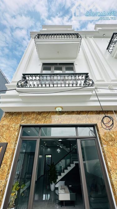 BÁN NHÀ ĐƯỜNG NGUYỄN VĂN TIẾT, P. LÁI THIÊU - 70M2 - 2 TỶ 380 - SHR
