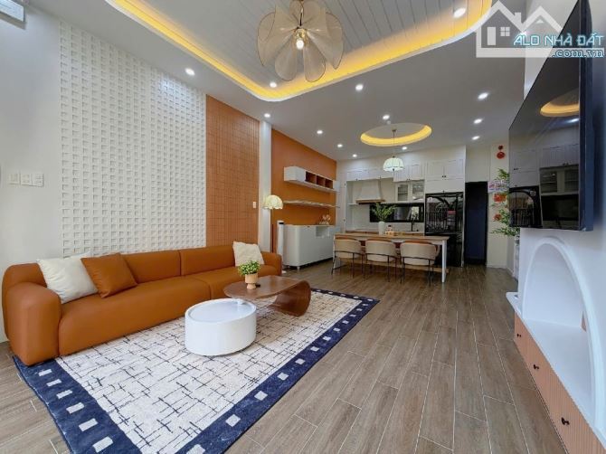 🏡 NHÀ ĐỐNG ĐA - 90M² - 3 TẦNG - NGANG 6M - DÒNG TIỀN 60 TRIỆU/THÁNG - 10,9 TỶ