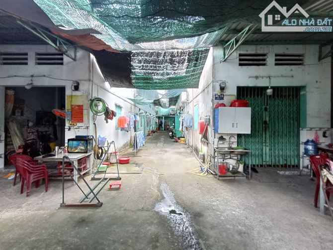 Bán dãy trọ 12 phòng cho thuê kín, MT đường lộ giới 12m, xã Tân Thạnh Đông, Củ Chi, 318m²