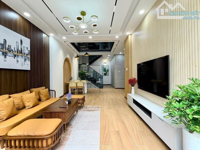 Căn nhà đẹp, rộng rãi 63.5m2 ngay Vĩnh Phú 42, Thuận An gần Đại lộ BD - 2 tỷ 280, SHR
