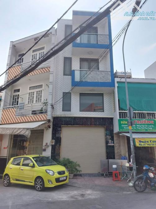 SIÊU PHẨM NHÀ 4 TẦNG HXH QUAY ĐẦU - LẠC LONG QUÂN, QUẬN 11. GIÁ 3.26TỶ/66M2 - HOÀN CÔNG ĐỦ