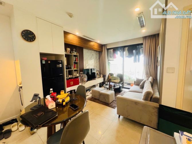 BÁN CHUNG CƯ CAO CẤP VINHOMES DCAPITAL TRẦN DUY HƯNG 50M2 - 2 NGỦ 1VS - FULL NỘI THẤT XỊN