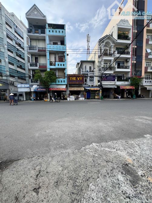 Nhà mặt tiền Phạm Văn Bạch, P.15, Tân Bình, 4x23m, nhà 2 tầng chỉ nhỉnh 14 tỷ