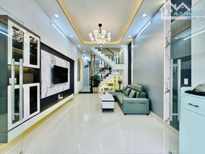 NHÀ NGAY NGUYỄN VĂN CÔNG , GÒ VẤP 1 TRỆT 2 LẦU 60M2 GIÁ 3 TỶ 420 ,SỔ RIÊNG .