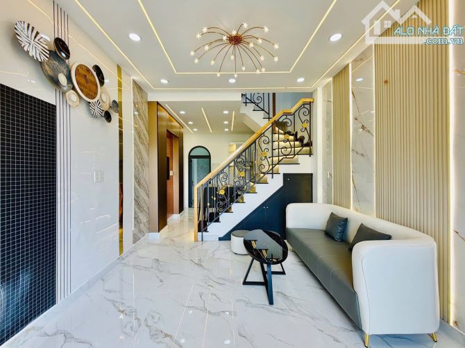 BÁN NHÀ Ở KHU CƯ XÁ LAM SƠN VIP TÂN BÌNH - DT: 48M2 - 5 TỶ 680 - SHR