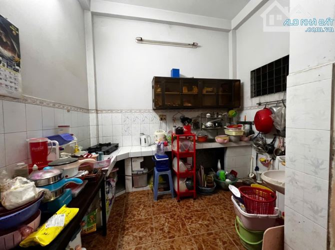 Hạ giá bán gấp nhà Bình lợi 4 TẦNG 4,5x20m Giá :12,5 Tỷ