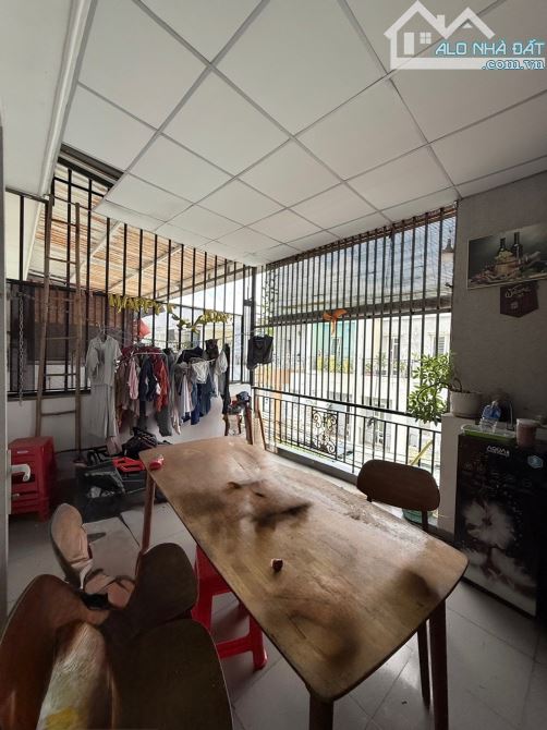 Cg Bán nhà 3 tầng hẻm ô tô tránh Tô Ngọc Vân, P. Thới An, Q.12 - 51m2 - Giá 4.8 Tỷ