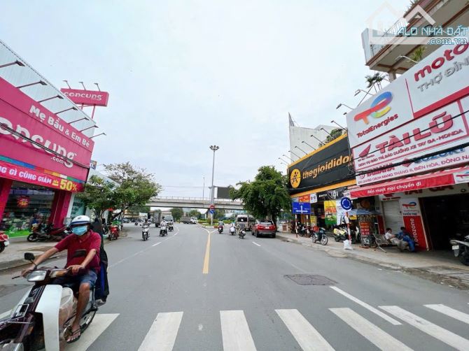 NP442 Siêu phẩm quỹ đất gần 3000m2 TT TP BIÊN HOÀ -Gần bờ kè mới Bửu Long Ngay Ngã 4 Cầu M