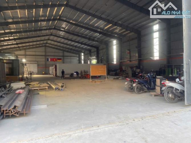 BÁN XƯỞNG 1060M2 MẶT TIỀN ĐƯỜNG CONTAINER TÂN KIÊN BÌNH CHÁNH - ĐẤT SKC FULL, PHÁP LÝ CHUẨ