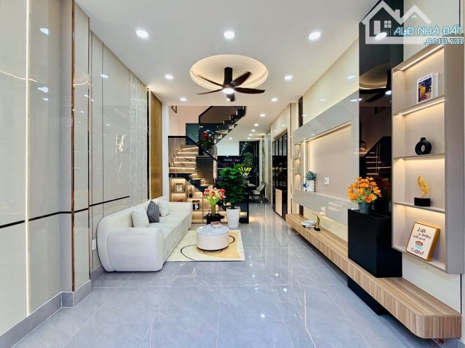 CÒN DUY NHẤT 1 CĂN NGAY HỒNG HÀ 60M2 , GIÁ 2 TỶ 870 , SỔ HỒNG RIÊNG .