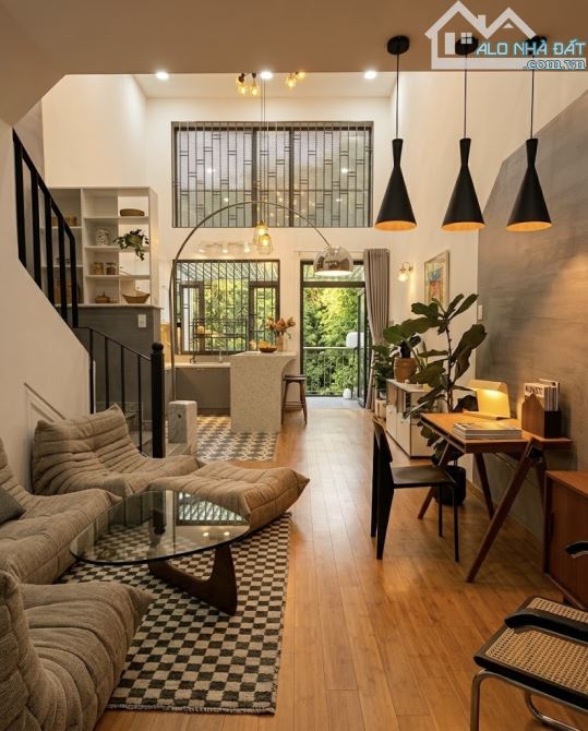 BÁN GẤP🔥 NHÀ ĐẸP 4 TẦNG - 88M2 (4.5 X 19.5) - HẺM XE HƠI - CHỈ HƠN 5 TỶ