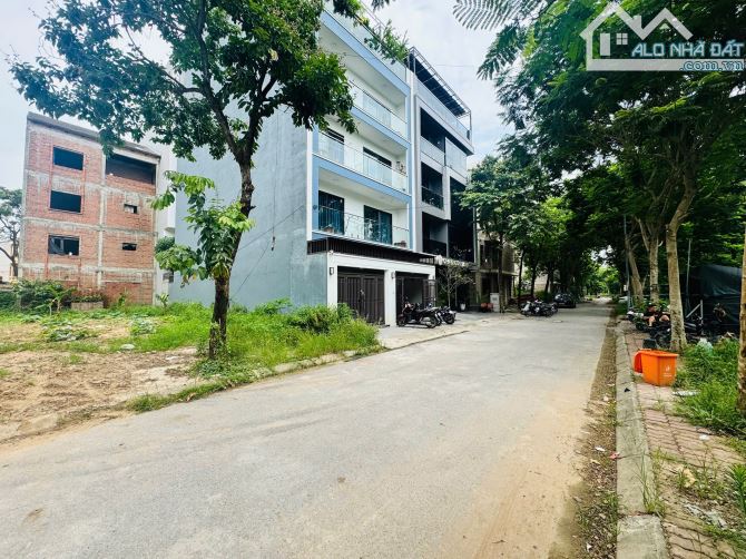 💥 LIỀN KỀ - KĐT HÀ PHONG - 160m2 - MẶT TIỀN 8m - Ở ĐẸP KINH DOANH TỐT - GIÁ ĐÃ ĐIỀU CHỈNH