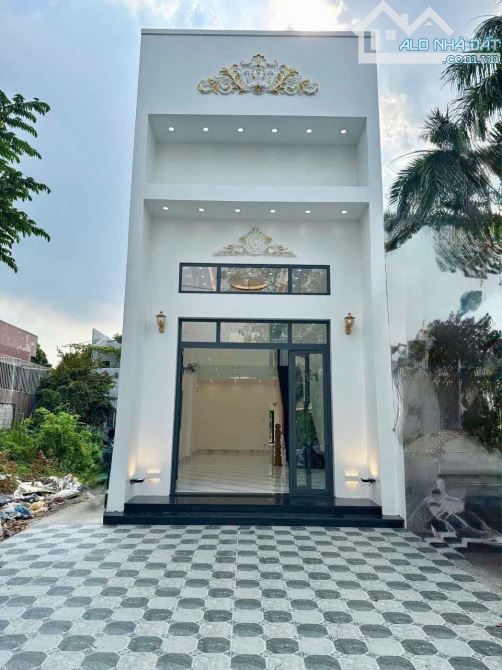Nhà Trệt Lửng Đẹp Gần TP.HCM – 3PN, 3WC, Đất Rộng 112,5m² Giá 1,9 Tỷ, sổ riêng