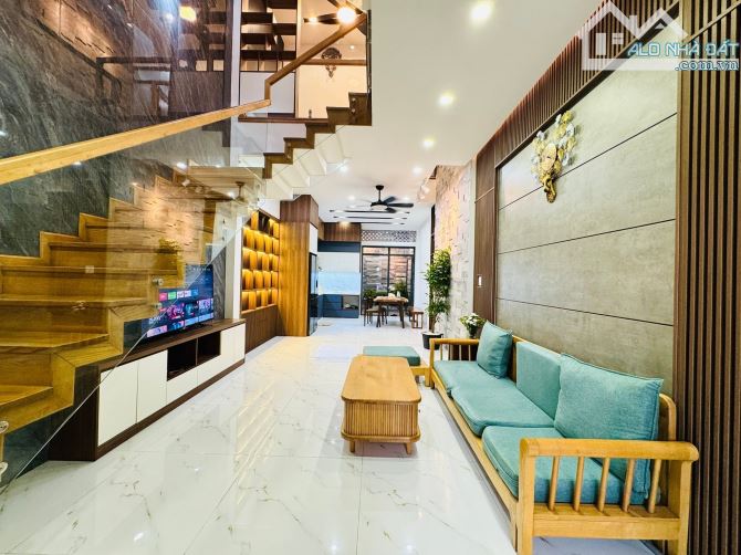 💎Cần bán nhà 2.5 tầng MT Hòa Minh 12.Đà Nẵng