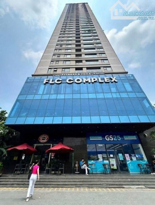 Bán CĂN HỘ 2 ngủ toà FLC Complex 36 Phạm Hùng. Tầng trung đẹp, View Công viên, View Hồ