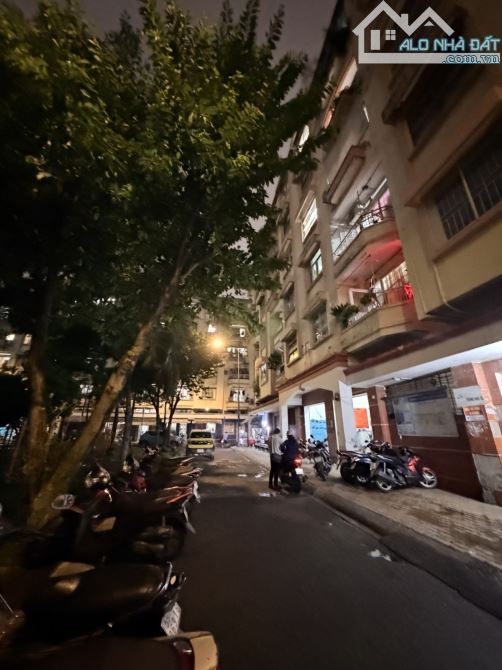 🚘🏡CHUNG CƯ LÊ THỊ RIÊNG -QUẬN 10-66M2 -2 PN- CHỈ 3,5TỶ-NGAY KHU CƯ XÁ BẮC HẢI.