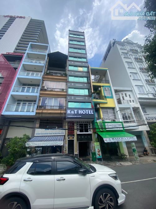 Toà Khách Sạn 11 Tầng - HĐT 100 triệu/ tháng - mà chưa tới 36 Tỷ