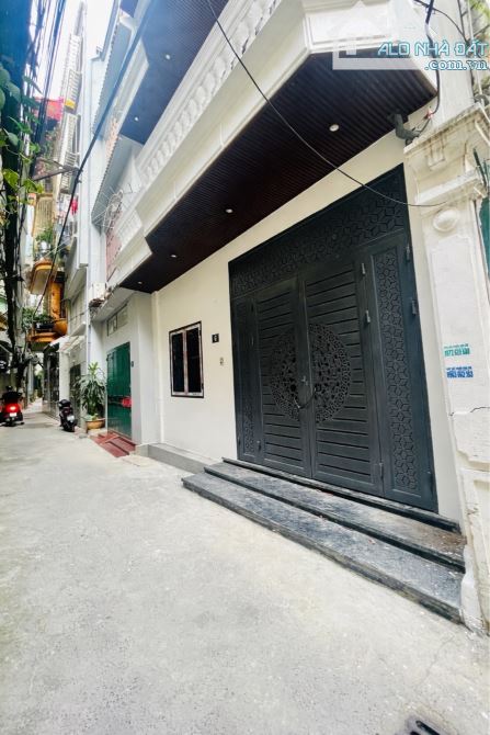 SIÊU PHẨM TT BA ĐÌNH THÔNG ĐỘI CẤN KIM MÃ DT 50M 4 NGỦ NGÕ THÔNG GẦN OTO VỊ TRÍ HIẾM