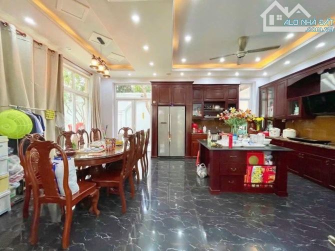 GIẢM SỐC 3 TỶ - BIỆT THỰ HỒ BƠI VEN SÔNG KHU VIP HIỆP BÌNH CHÁNH CHỈ CÒN 34.8 TỶ