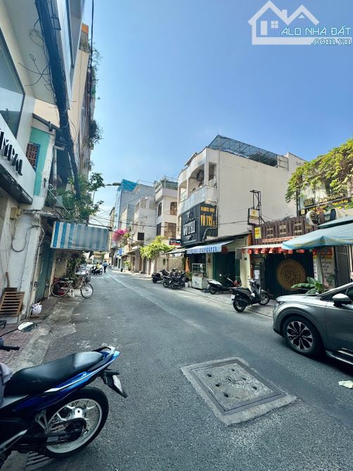 Bán Building MT Quận 3, Đ. Nguyễn Thị Minh Khai, DT 12x10m, Hầm+ 7 tầng, HĐT 120tr, 50 tỷ