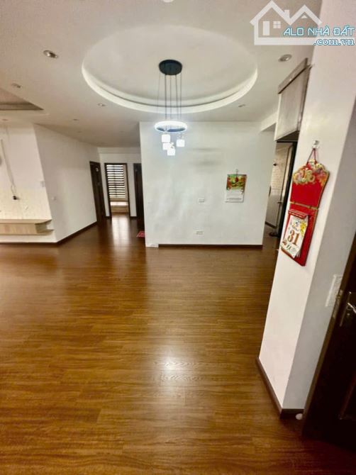 Bán CC Khu đô thị mới Resco, 7,5tỷ, 118m2, 3PN, 2WC, đầy đủ nội thất tại Bắc Từ Liêm, Hà