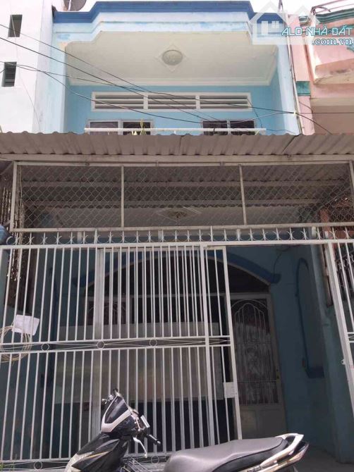 nhà đường 6m HXH Lũy Bán Bích P.Tân Thành, Tân Phú, DT: 4x20m, cấp 4, tiện xây