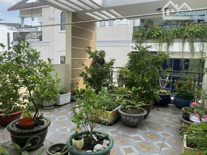 Bán nhà khu phân lô Lê Đức Thọ p6 4x16m trệt 3 lầu st giá 8.5 tỷ