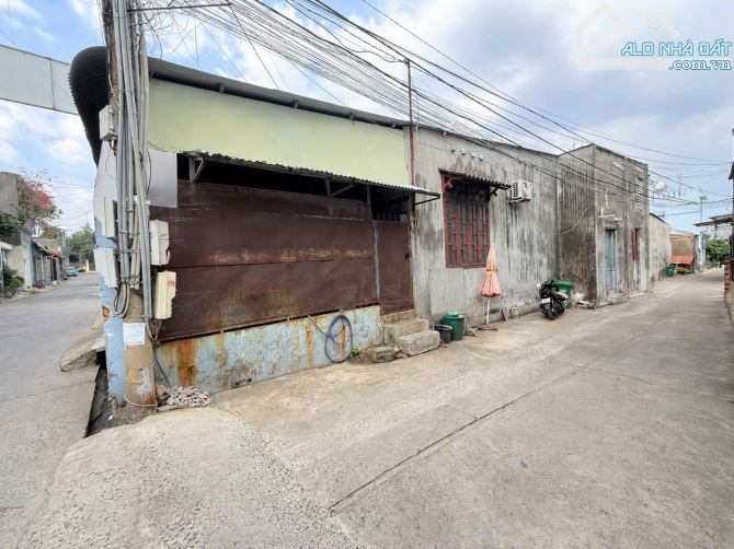 Np428 - Bán nhà Bắc Sơn - Trảng Bom ,góc 2 mặt tiền ( 128m full thổ cư) ,Khu dân cư sầm uấ