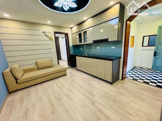 BÁN CĂN HỘ TT NGUYỄN CHÍNH - TÂN MAI - FULL NỘI THẤT - DT 65M. GIÁ BÁN 3.88 TỶ