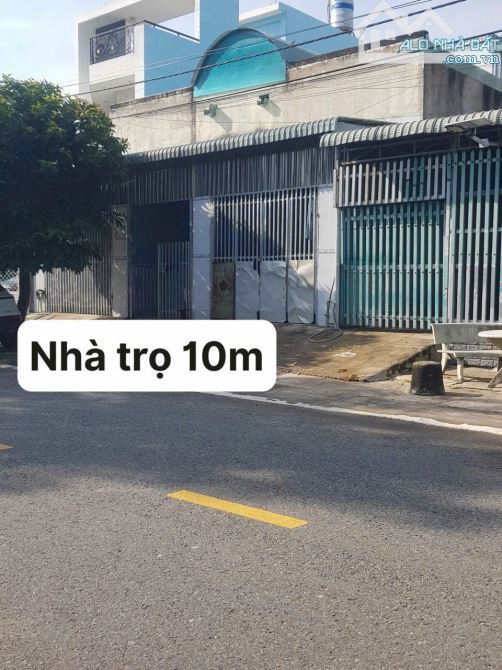 Bán 2 dãy trọ trung tâm thành phố mới Bình Dương,200m2, gần chợ giá 5 tỷ 600