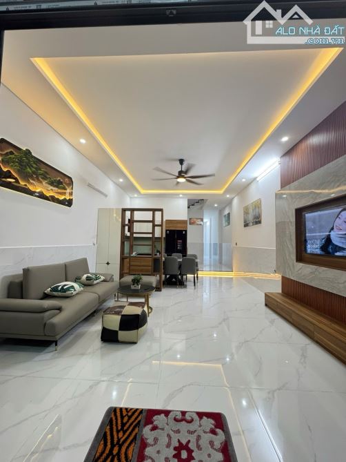 Продаётся дом, 100 м², Cẩm Lệ