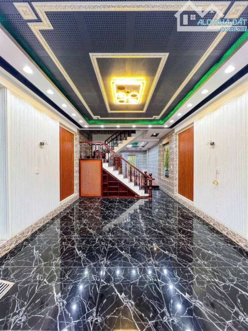 SANG GẤP NHÀ THĂNG LONG, TÂN BÌNH/ GIÁ 4 TỶ 260TR/ DT 52,6M2/ SHR CHÍNH CHỦ