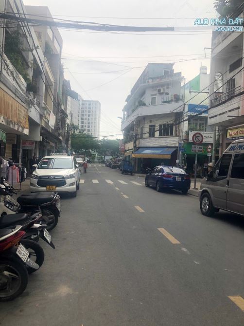 Mặt tiền Siêu hiếm Phan Phú Tiên 4x21m 4 tầng giá chỉ 19.5 tỷ khu Chợ Lớn
