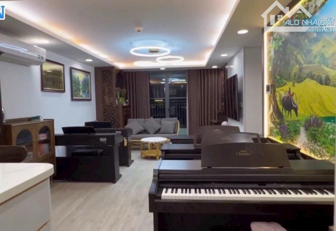 ONE 18 NGỌC LÂM 89m – CĂN HỘ CAO CẤP 2PN – FULL NỘI THẤT – CÓ SLOT Ô TÔ