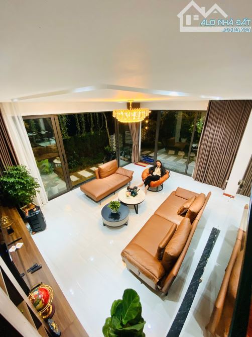 Bán biệt thự nghỉ dưỡng Flamigo Đại Lải khu Legend 180m chỉ 16 tỷ còn thương lượng