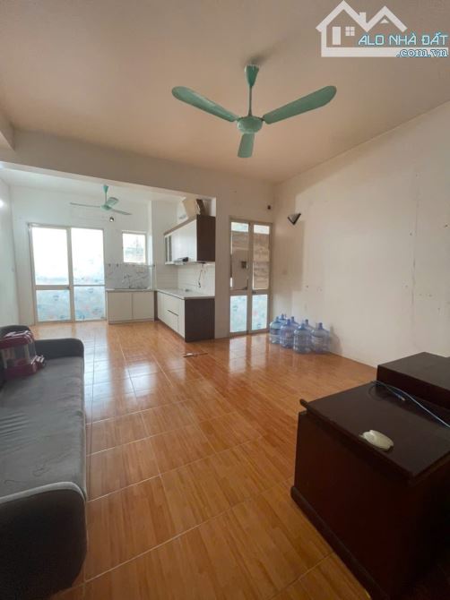 BÁN CHUNG CƯ VIP TÒA F4 MẶT PHỐ TRUNG KÍNH, CẦU GIẤY. 91M² – 2PN. 7,25 TỶ